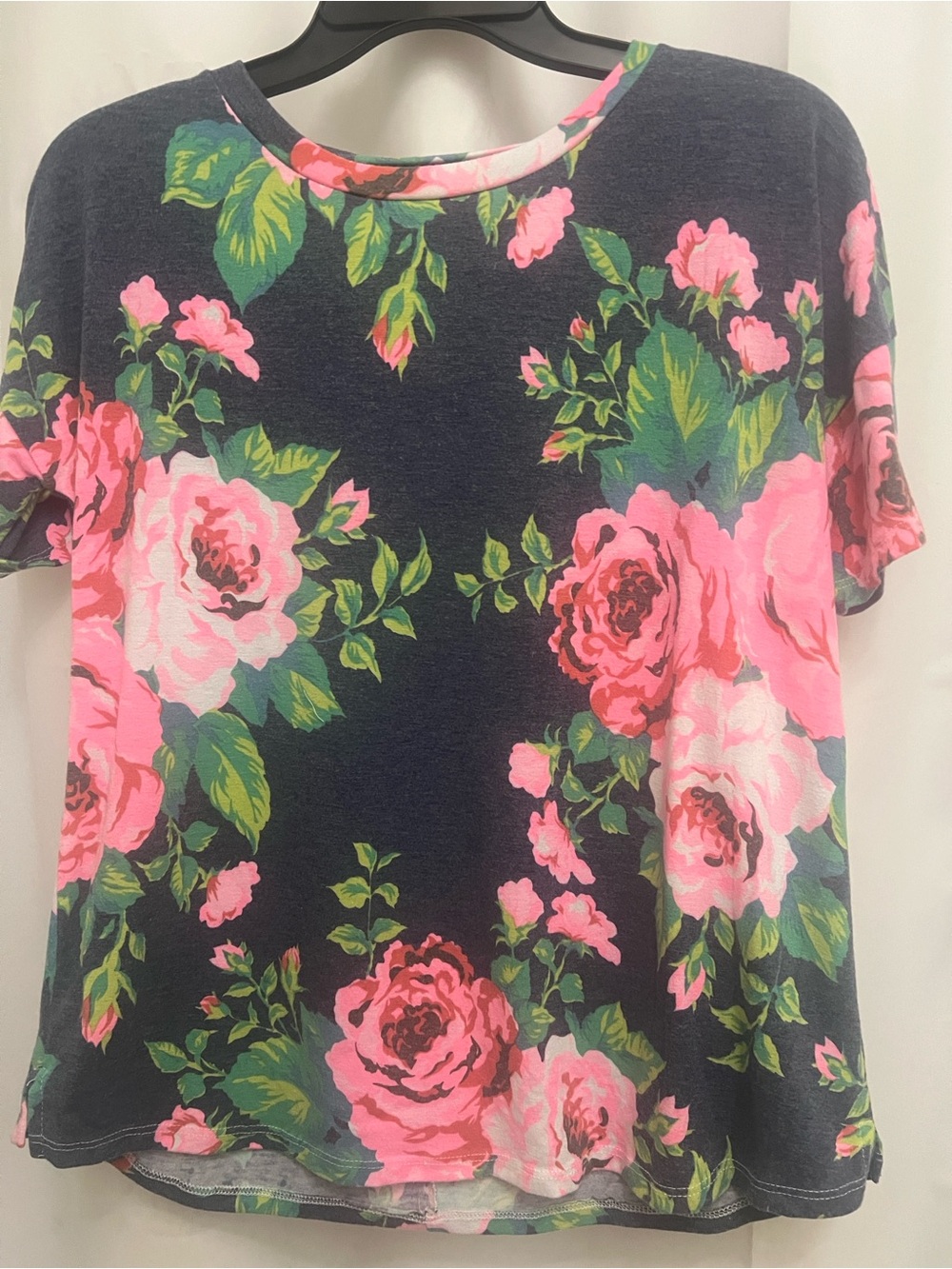 Sew In Love Navy/Pink Floral Short Sleeve Top w/ Criss Cross Back Detail